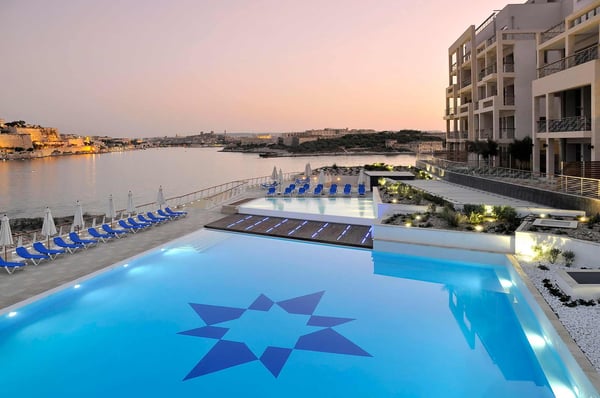 Quy trinh mua bat dong san tai Malta - Apartments Tigne Point 