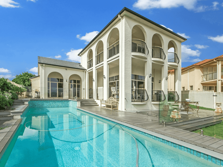 Malta luxury real estate feature image1